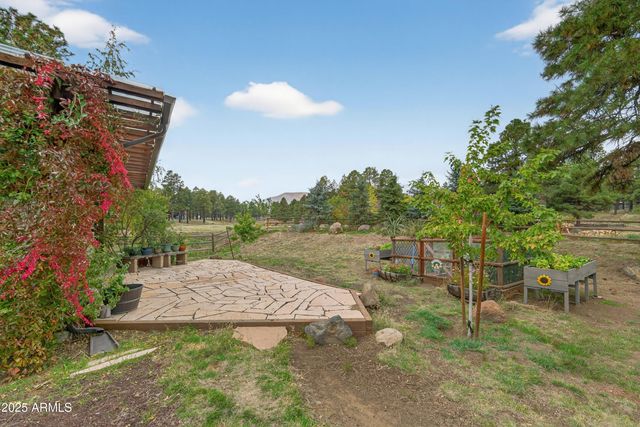 11990 Glodia Drive, Flagstaff, AZ 86004