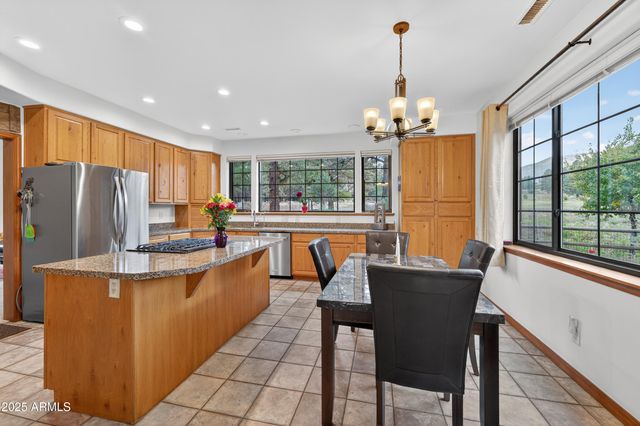 11990 Glodia Drive, Flagstaff, AZ 86004