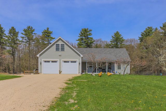 101 Mast Road, Lee, NH 03861