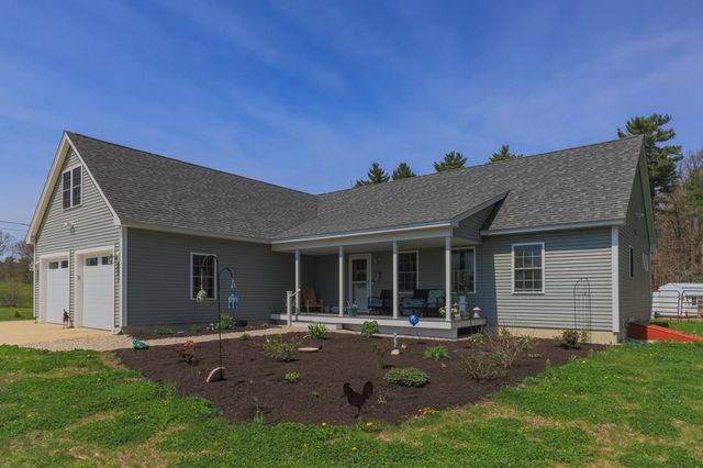 101 Mast Road, Lee, NH 03861