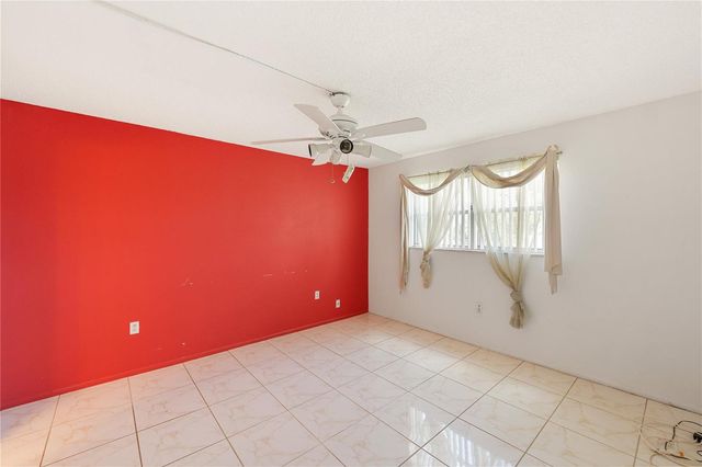 8081 N Sunrise Lakes Drive 203, Sunrise, FL 33322