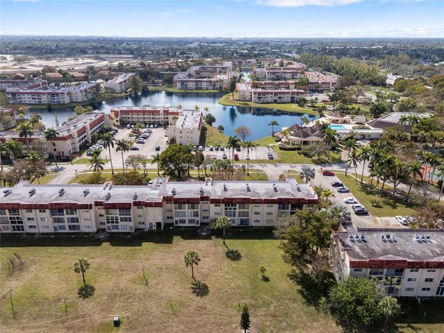 8081 N Sunrise Lakes Drive 203, Sunrise, FL 33322