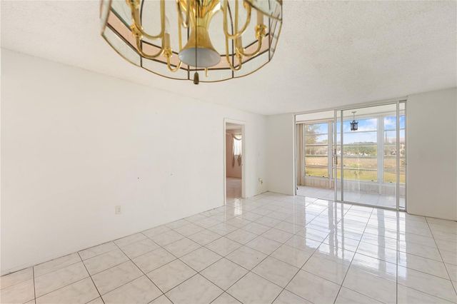 8081 N Sunrise Lakes Drive 203, Sunrise, FL 33322