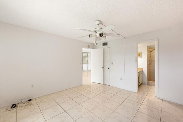 8081 N Sunrise Lakes Drive 203, Sunrise, FL 33322