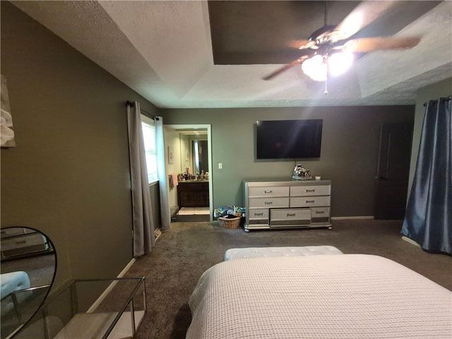9310 E 83rd Street, Raytown, MO 64138