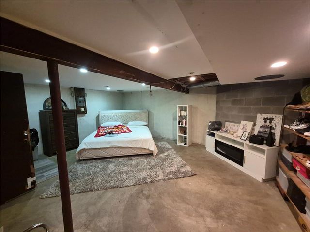 9310 E 83rd Street, Raytown, MO 64138