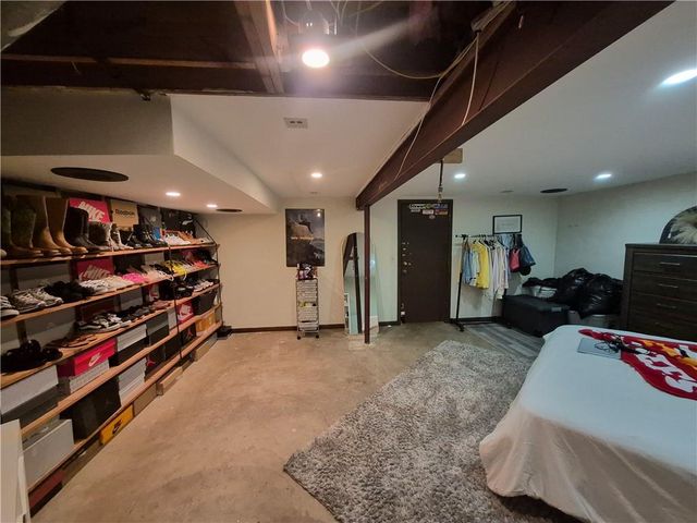 9310 E 83rd Street, Raytown, MO 64138