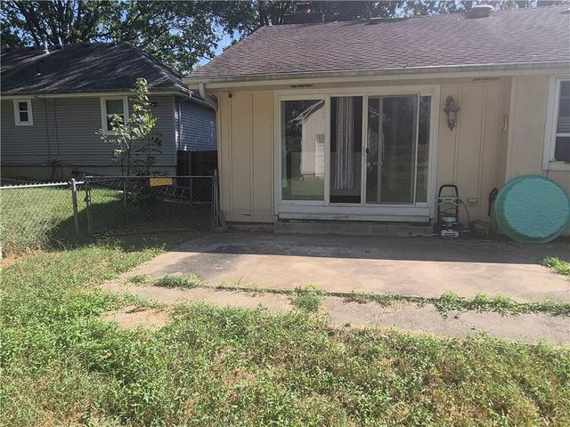 9310 E 83rd Street, Raytown, MO 64138