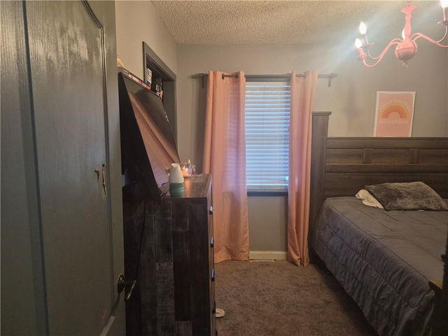 9310 E 83rd Street, Raytown, MO 64138