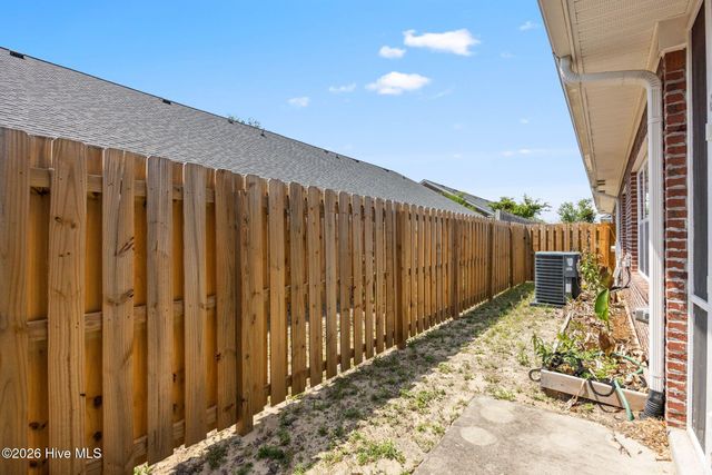 435 Lightning Whelk Way, Wilmington, NC 28412