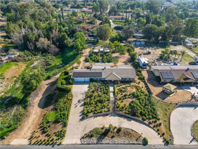 16750 Canyon View Drive, Riverside, CA 92504