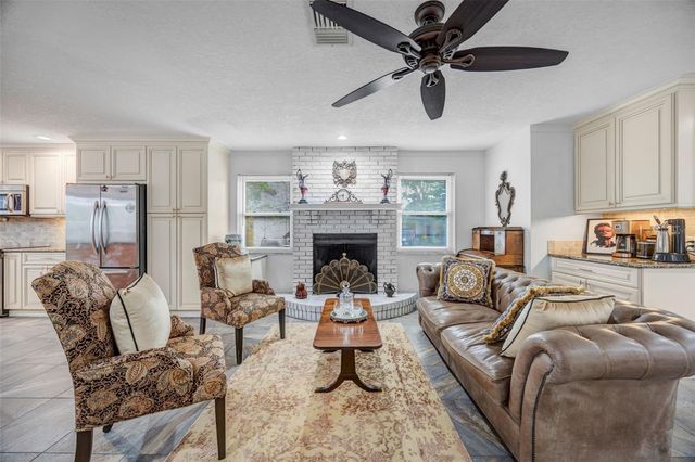 18405 TOMLINSON DRIVE, Lutz, FL 33549