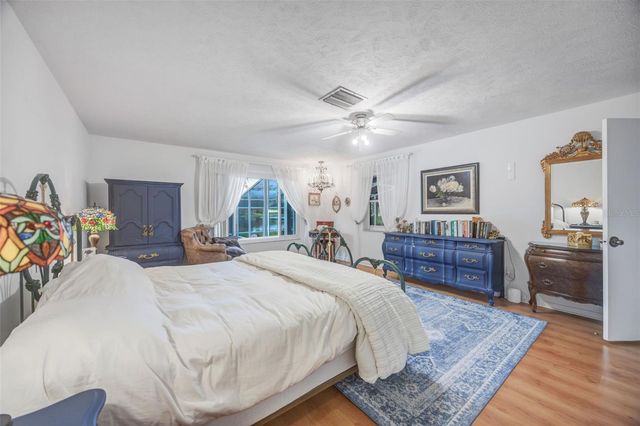 18405 TOMLINSON DRIVE, Lutz, FL 33549