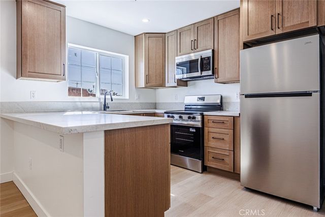 4220 W Adams, Los Angeles, CA 90018