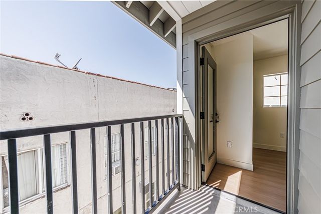 4220 W Adams, Los Angeles, CA 90018