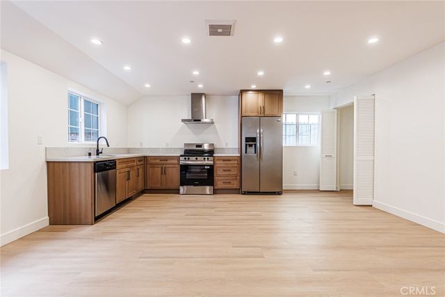4220 W Adams, Los Angeles, CA 90018