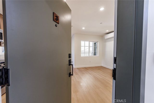 4220 W Adams, Los Angeles, CA 90018