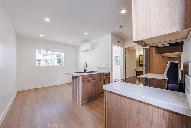 4220 W Adams, Los Angeles, CA 90018