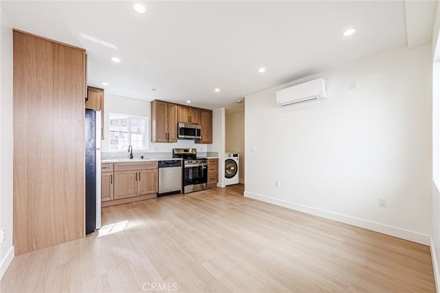 4220 W Adams, Los Angeles, CA 90018
