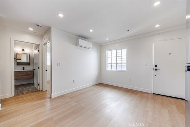 4220 W Adams, Los Angeles, CA 90018