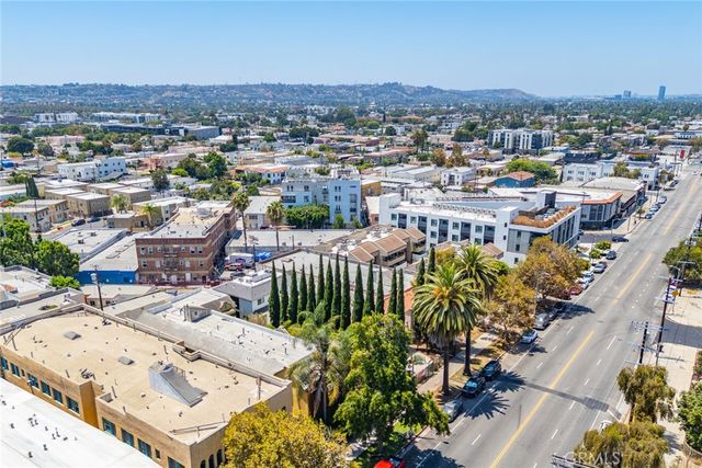 4220 W Adams, Los Angeles, CA 90018
