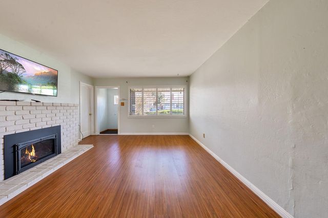 4980 Alcott Dr, Sacramento, CA 95820