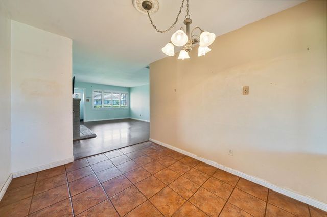 4980 Alcott Dr, Sacramento, CA 95820