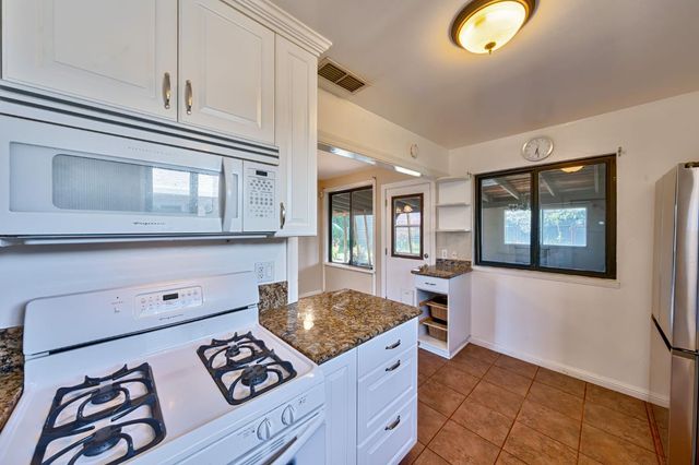 4980 Alcott Dr, Sacramento, CA 95820