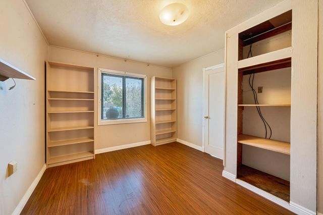 4980 Alcott Dr, Sacramento, CA 95820