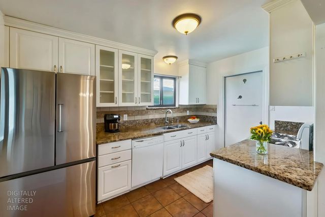 4980 Alcott Dr, Sacramento, CA 95820