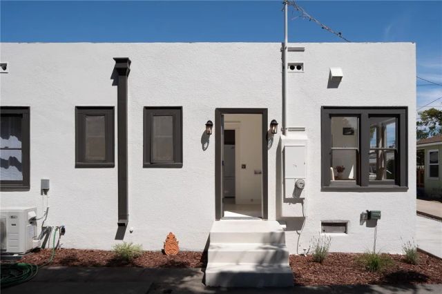 460 S Pixley, Orange, CA 92868