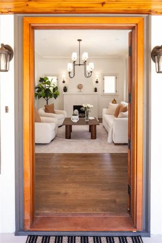 460 S Pixley, Orange, CA 92868