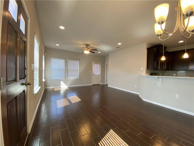 2304 S Lakeline BLVD 261, Cedar Park, TX 78613