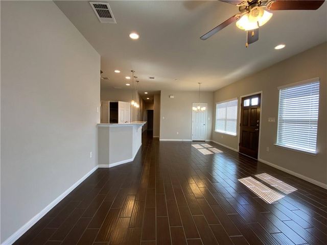 2304 S Lakeline BLVD 261, Cedar Park, TX 78613