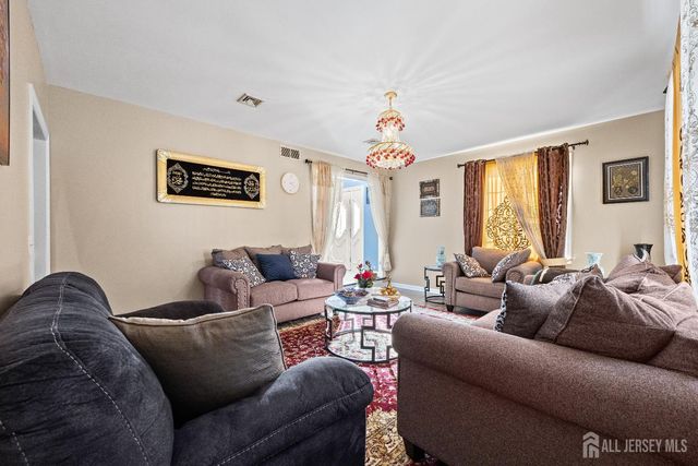 2121 Audubon Avenue, South Plainfield, NJ 07080