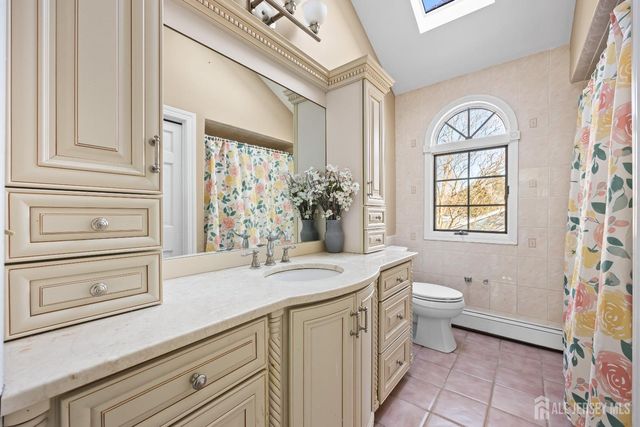 2121 Audubon Avenue, South Plainfield, NJ 07080