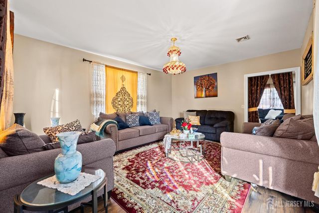 2121 Audubon Avenue, South Plainfield, NJ 07080