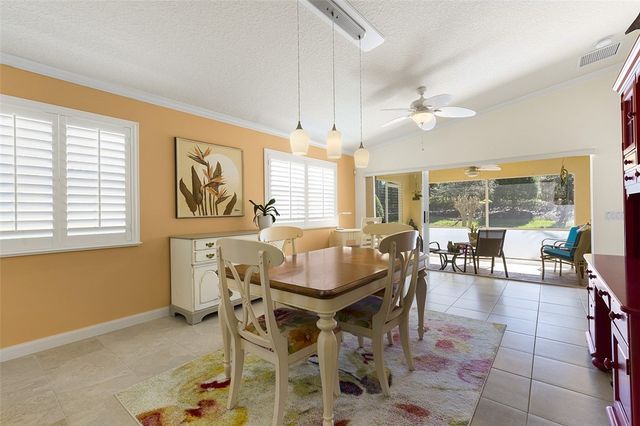 4957 Corsica Square, Vero Beach, FL 32967