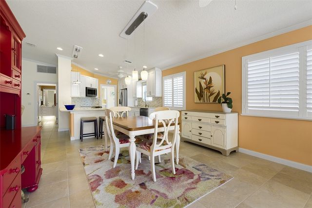 4957 Corsica Square, Vero Beach, FL 32967