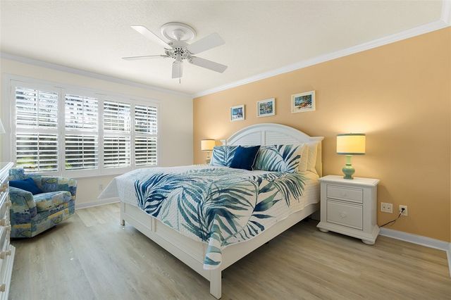 4957 Corsica Square, Vero Beach, FL 32967