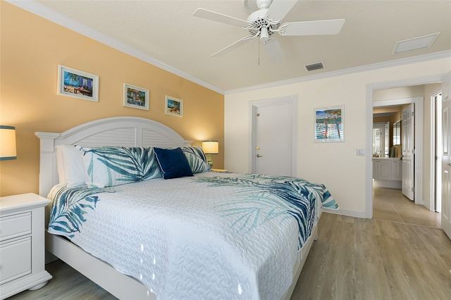 4957 Corsica Square, Vero Beach, FL 32967