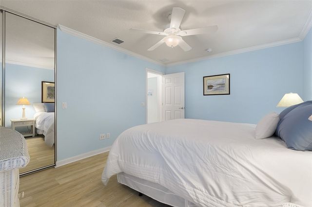 4957 Corsica Square, Vero Beach, FL 32967