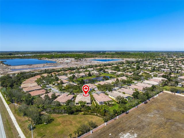 4957 Corsica Square, Vero Beach, FL 32967