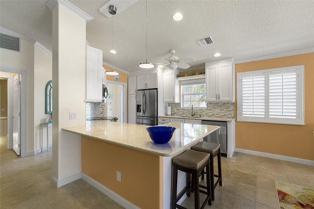 4957 Corsica Square, Vero Beach, FL 32967