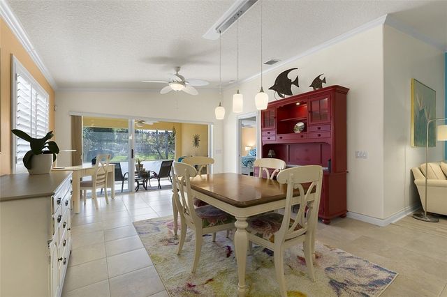 4957 Corsica Square, Vero Beach, FL 32967