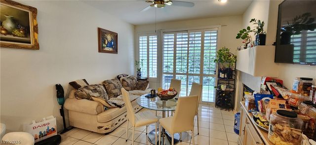 5034 Crooked Stick Way, Las Vegas, NV 89113