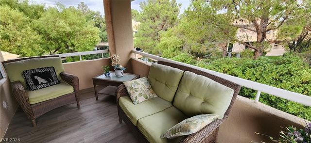5034 Crooked Stick Way, Las Vegas, NV 89113