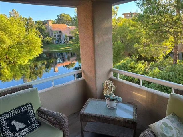 5034 Crooked Stick Way, Las Vegas, NV 89113
