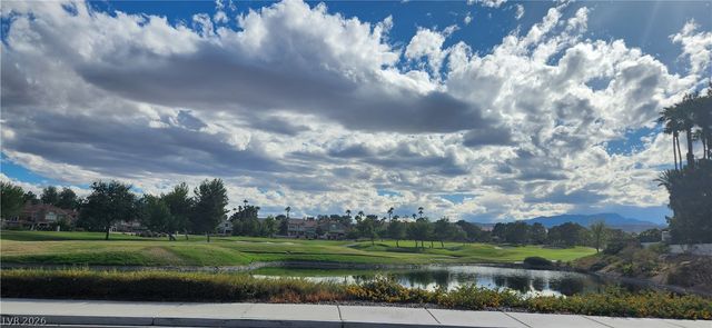 5034 Crooked Stick Way, Las Vegas, NV 89113