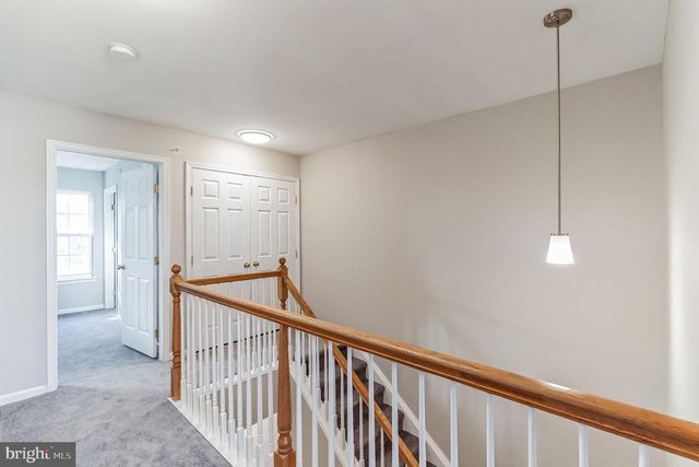487 FORT HILL CIR, Fort Washington, PA 19034
